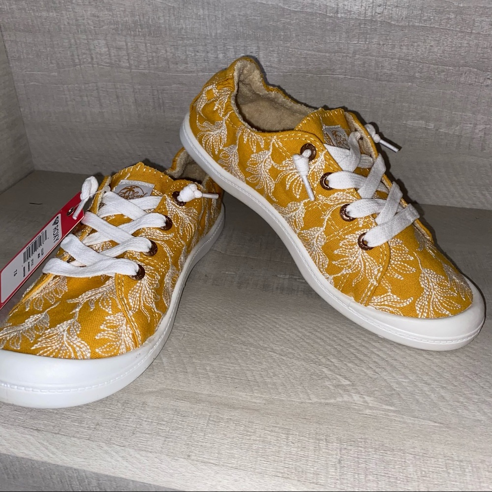 Roxy Bayshore Sneakers Size 7.5